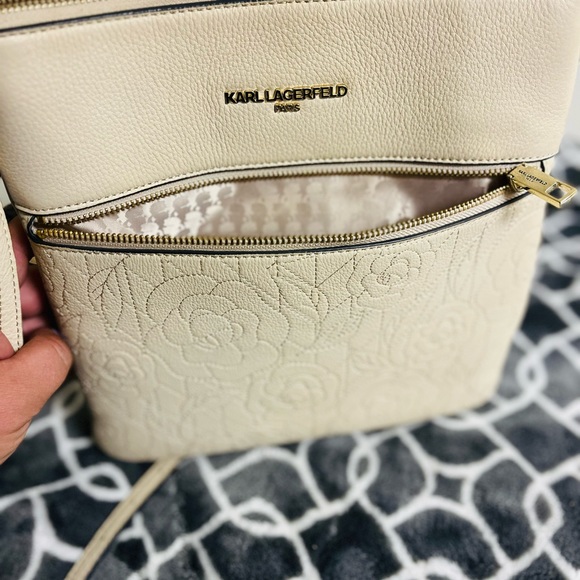5* NWOT- KARL LAGERFIELD Paris Lafayette CROSSBODY BAG Floral stitching - Picture 3 of 3